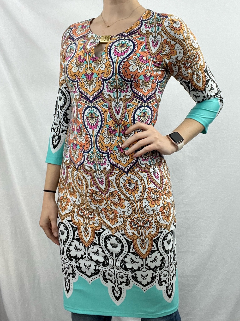 Melissa Paige Yellow and White Floral Print Blouse with Gold Accent